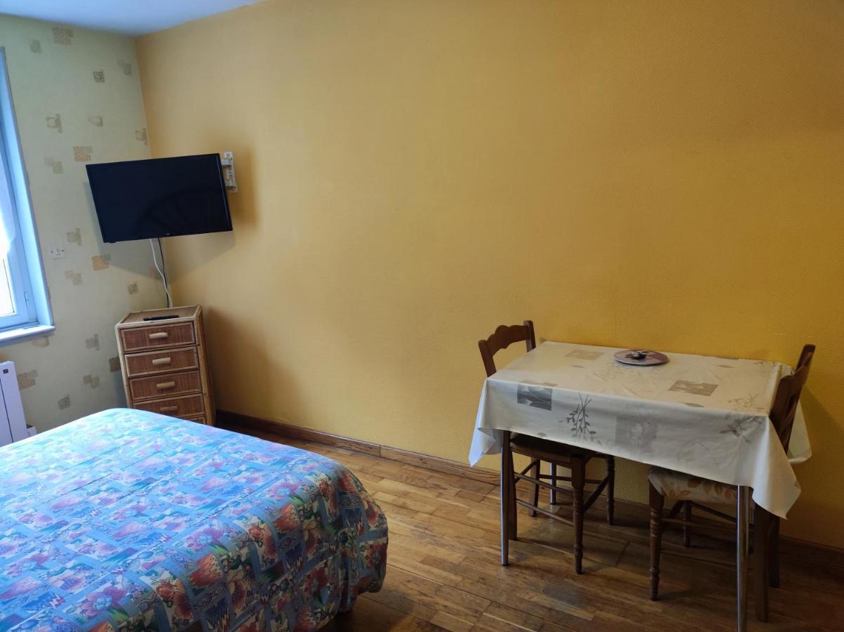 Residence L'Alexandra 2 Etoiles 波旁莱班 外观 照片