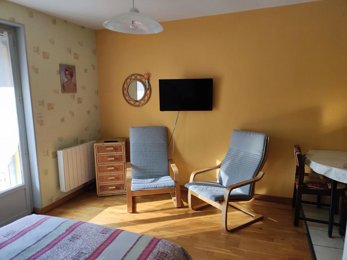 Residence L'Alexandra 2 Etoiles 波旁莱班 外观 照片