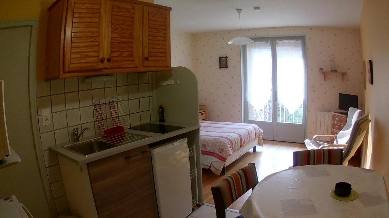 Residence L'Alexandra 2 Etoiles 波旁莱班 外观 照片