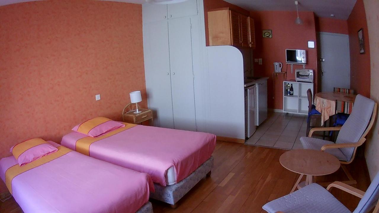 Residence L'Alexandra 2 Etoiles 波旁莱班 外观 照片