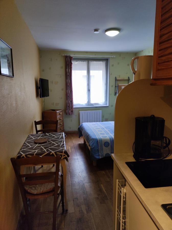 Residence L'Alexandra 2 Etoiles 波旁莱班 外观 照片