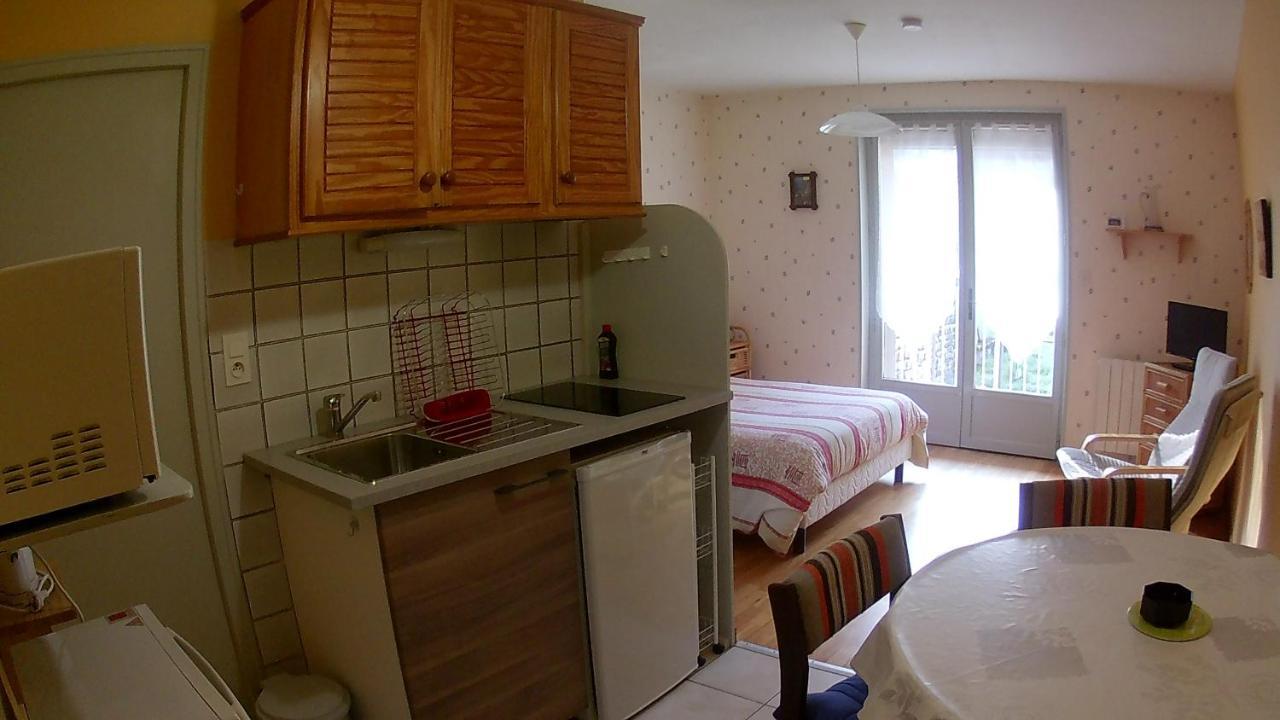 Residence L'Alexandra 2 Etoiles 波旁莱班 外观 照片