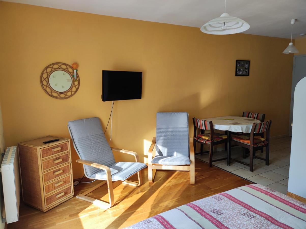Residence L'Alexandra 2 Etoiles 波旁莱班 外观 照片